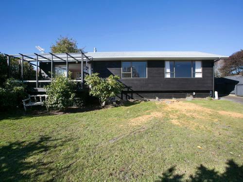 Cute On Kew - Taupo Holiday Home