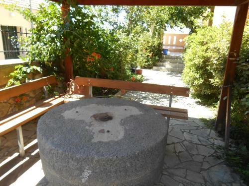 Hostal ?enonas Kourites