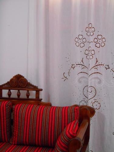 Hostal ?enonas Kourites