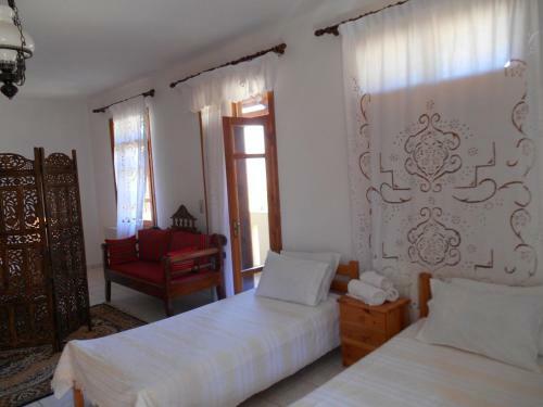 Hostal ?enonas Kourites