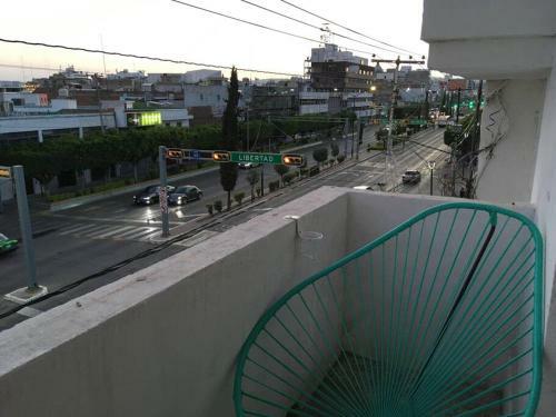 Apartamento Bustling Downtown Coliving & Coworking With Huge Space