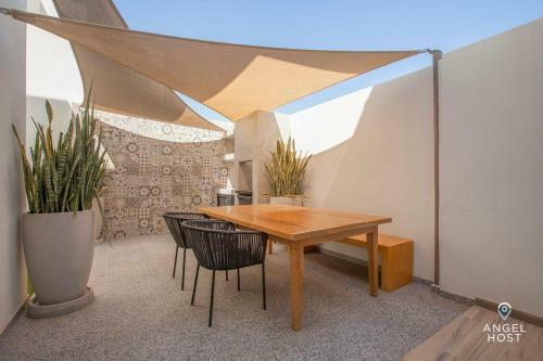 New Residential Area Private Patio And Parking Plus Pool Onsite