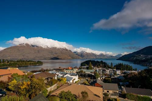 Earlybird Lodge - Queenstown Holiday Home