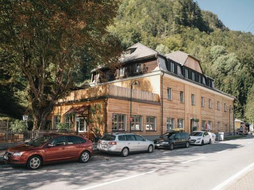 Albergue Aos Adventure Guesthouse