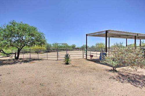 Modern Scottsdale Gem Hike, Golf, Explore!