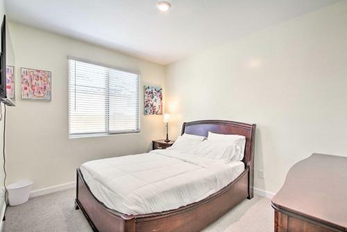 Spacious Surprise Home Near Sports Stadiums!