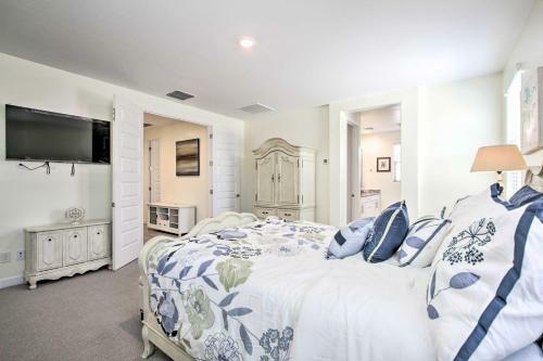 Spacious Surprise Home Near Sports Stadiums!