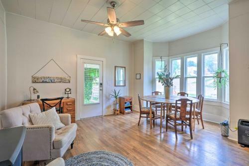 Central Fayetteville Home - Walk To Downtown!