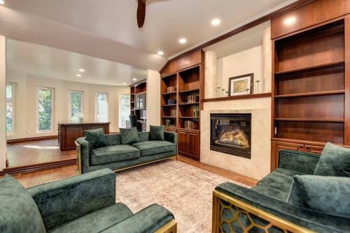 Provence Estate Nestled Along Lodi Wine Trails