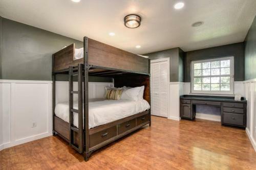 Provence Estate Nestled Along Lodi Wine Trails