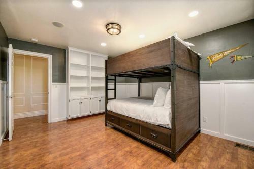 Provence Estate Nestled Along Lodi Wine Trails