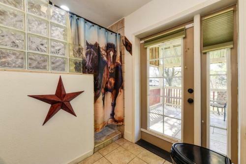 Ring Ranch Country Side Oasis With Pool
