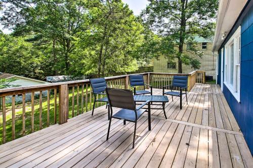 Updated Hot Springs Home, Less Than Half Mi To Oaklawn!
