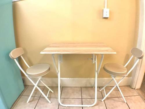 Apartamento King Bed/sleeps 4/private Apt/hdtv Amazon Prime