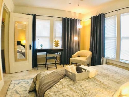 Apartamento King Bed/sleeps 4/private Apt/hdtv Amazon Prime