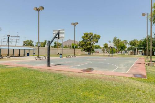 Apartamento Pool, Old Town, King Bed, 2b/1b