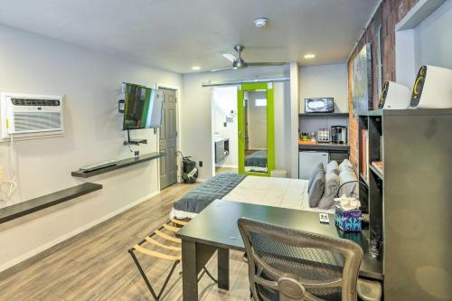 Charming Scottsdale Gem Less Than 1 Mi To Old Town!