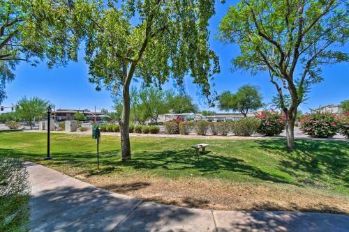 Apartamento Resort-style Scottsdale Condo - Pet Friendly!
