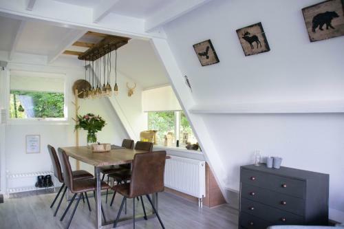 Bungalow / Chalet 218 Durbuy Ardennes Wifi / Pool