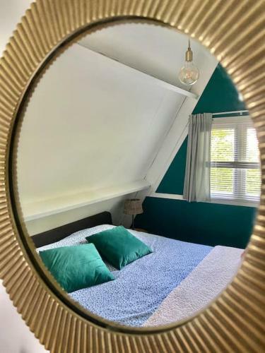 Lichtrijk A- Frame Huisje - Zon-bos-tuin-natuur