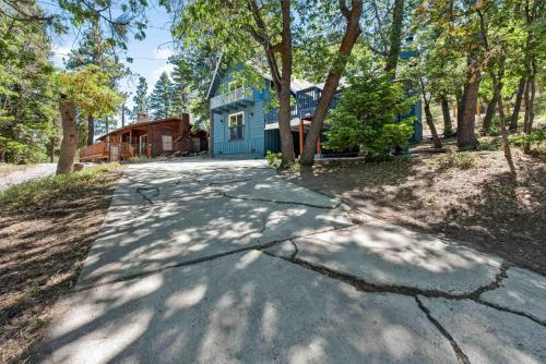Blue Cozy Cabin
