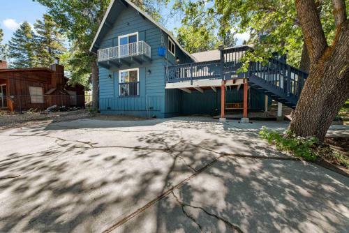 Blue Cozy Cabin