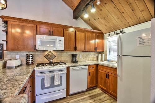 Escape Townhomes 28