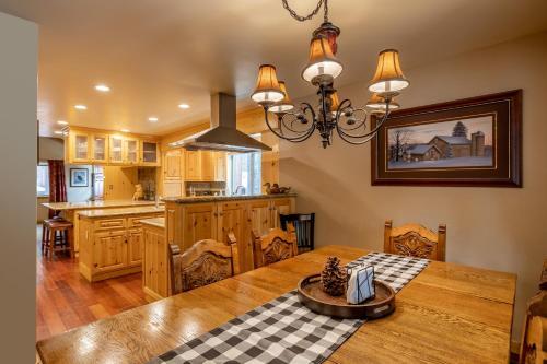 45 - Half Stone Lodge Home