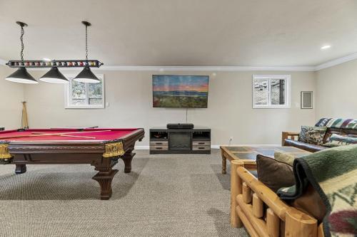 31 - Serenity Pines Home