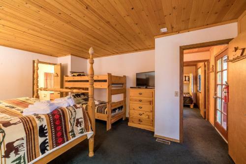 37 - Mountain Hideaway Home