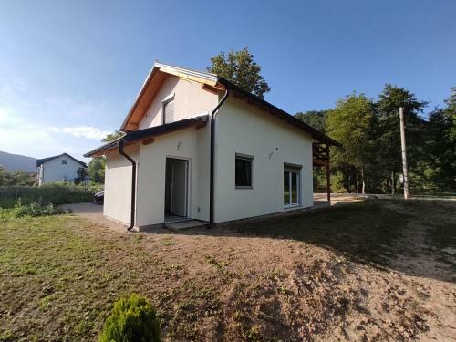 Vikendica UNA - Halki?i
