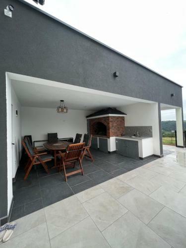 Villa Sky Deluxe