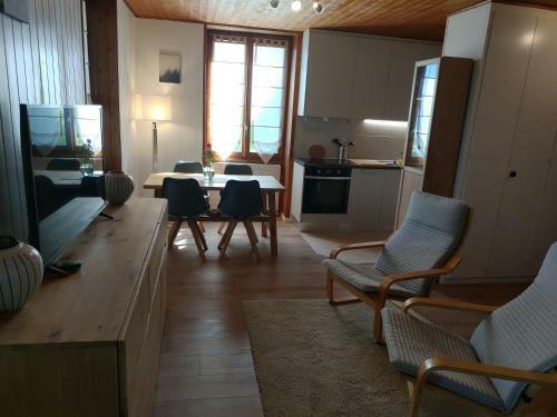 Apartamento Studio Au Calme, Vue Imprenable Sur La Vall�e