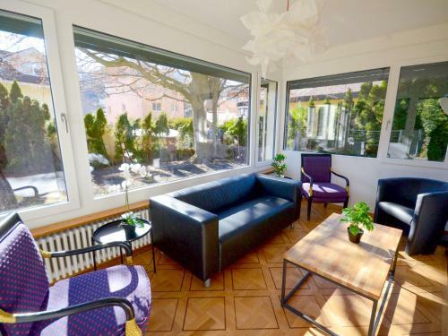 Apartment Villa's Garden