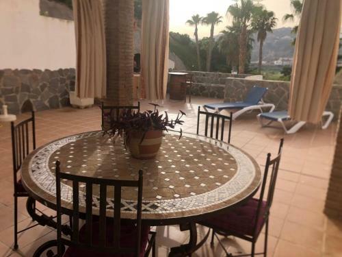 Vivienda En Almu��car