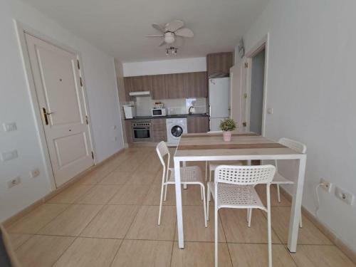 Romantic Apartment In Arona With Private Outdoor Pool