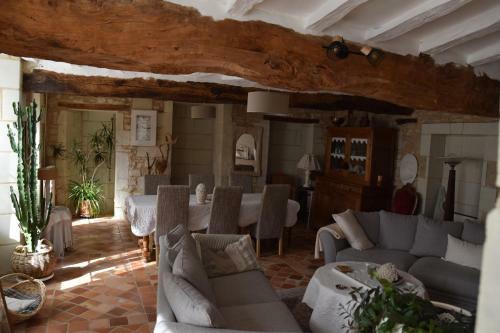 Bed & Breakfast La Little School Chambres D'h�tes � Ar�ay