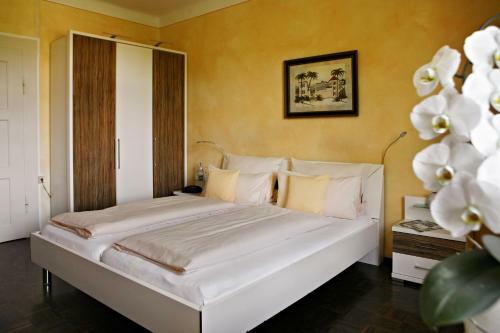Rh�n Hotel Waldcaf� St. Georg