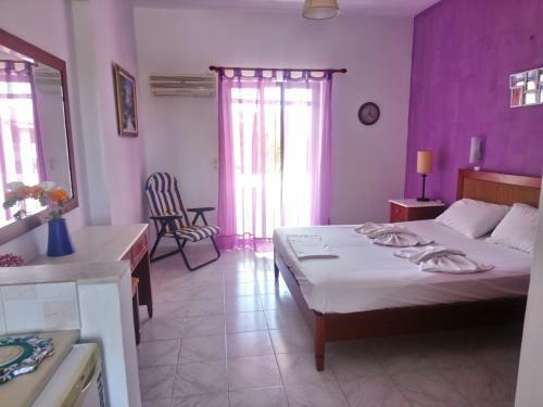 Hostal Babis Studios
