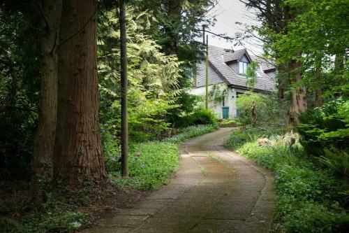 The Loft At Ash Beacon - Gorgeous 2 Bed, Hideaway In Lovely Private Grounds