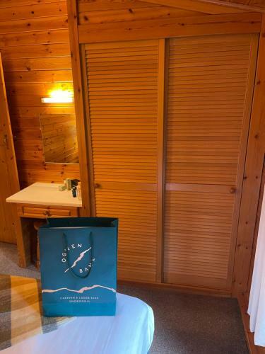 L10 - The Conwy Spa With Hot Tub