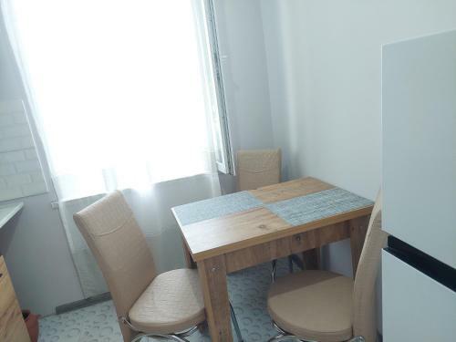 V Apartment
