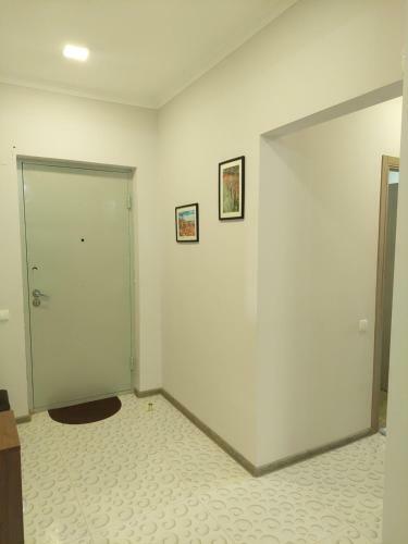 V Apartment