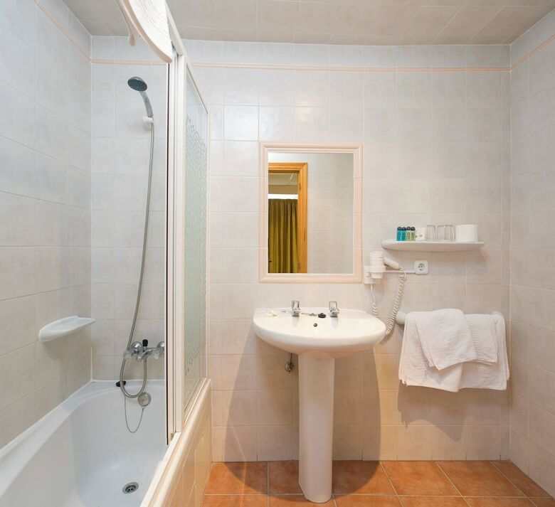 Hostal Adelino