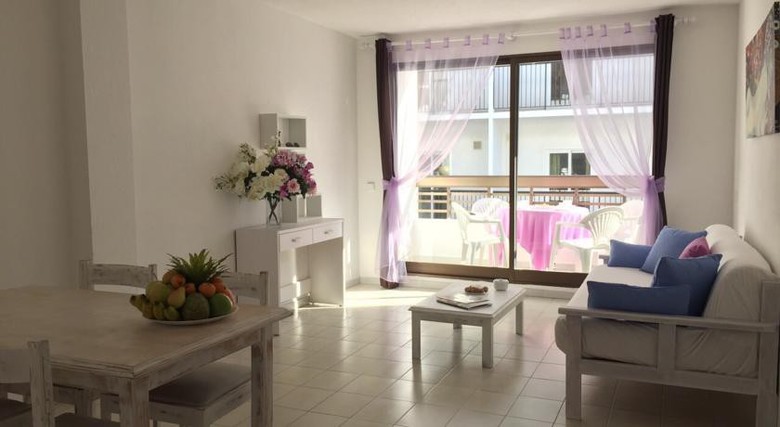 Apartamentos All Suite Ibiza