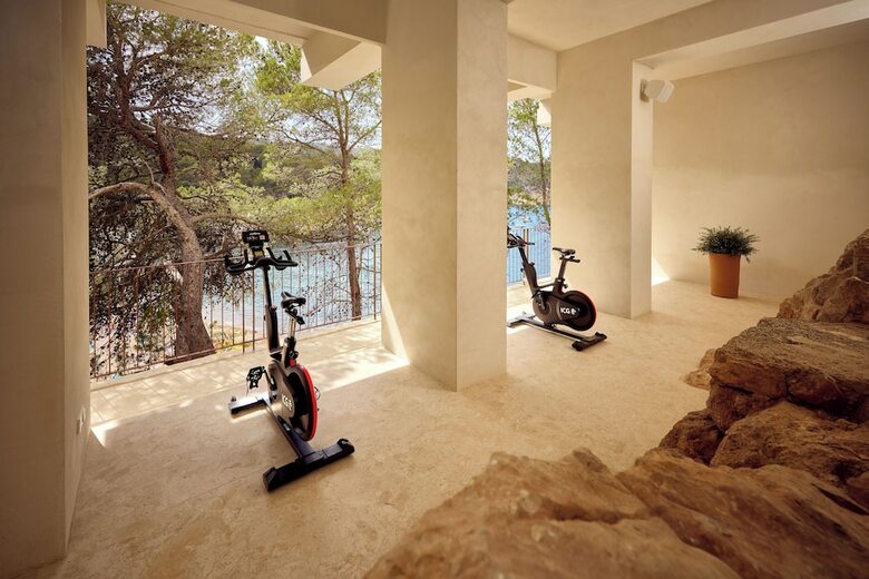 Cala San Miguel Hotel Ibiza, Curio Collection By Hilton, Adults Only