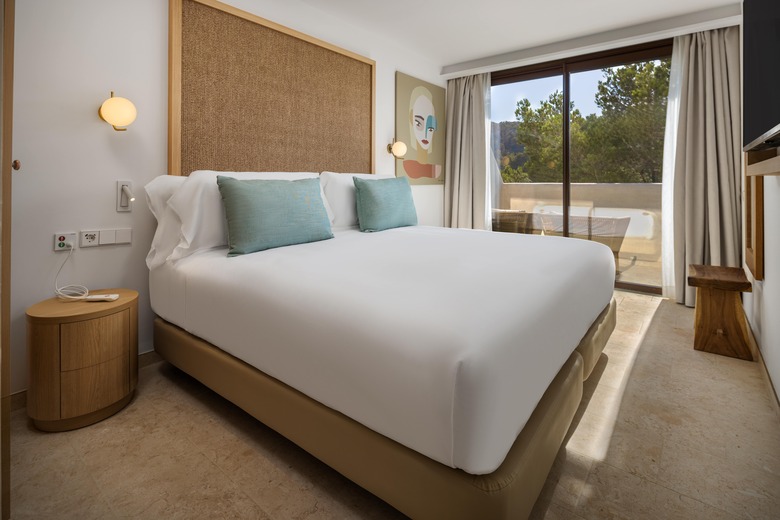 Cala San Miguel Hotel Ibiza, Curio Collection By Hilton, Adults Only