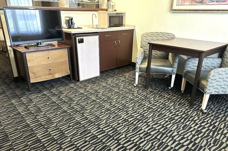 Hotel Shilo Inn Portland Airport