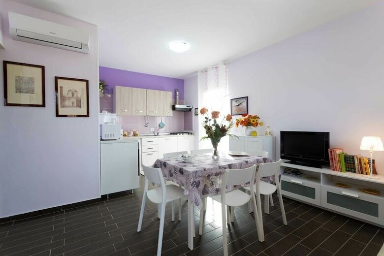 Hostal Casa Vacanza Villa Aurora
