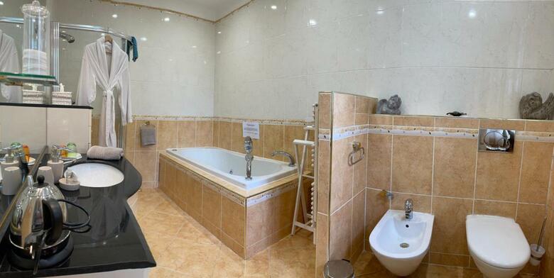 Bed & Breakfast La Collini�re